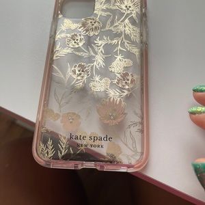 Kate spade 11 pro max case